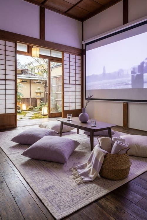 Between Stillness and the Screen - living room, tatami room, Japanese